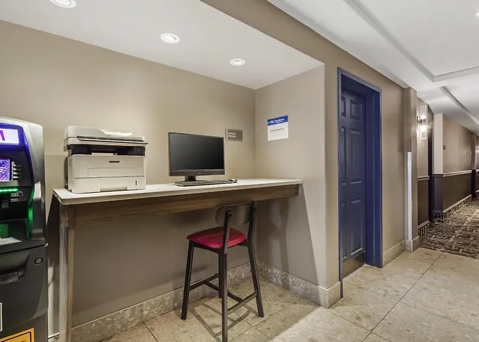 Best Western Plus West Edmonton
