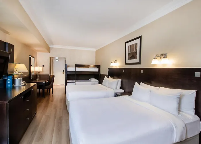 Fantasyland Hotel