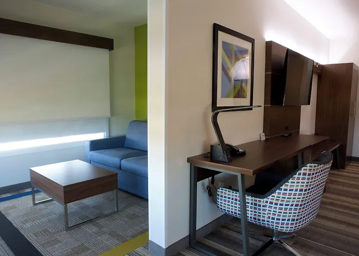 Holiday Inn Express & Suites - Edmonton Sw - Windermere By Ihg