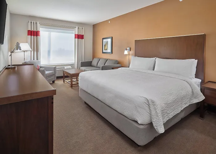 Four Points By Sheraton Edmonton West